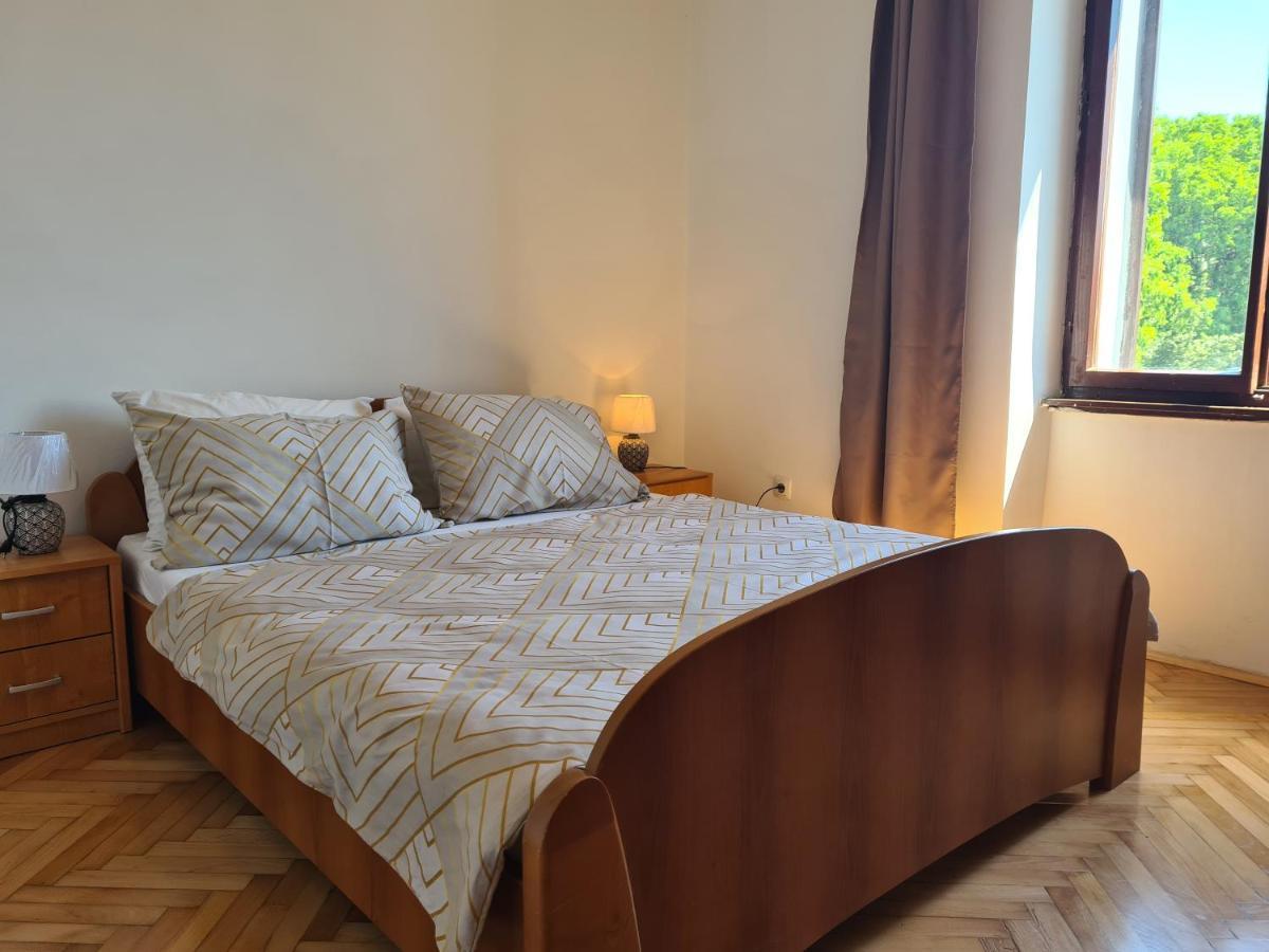 Se-Na Apartment Pula Exterior photo